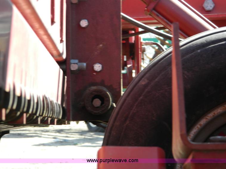 image for item G7770 Case IH 5500 30' drill