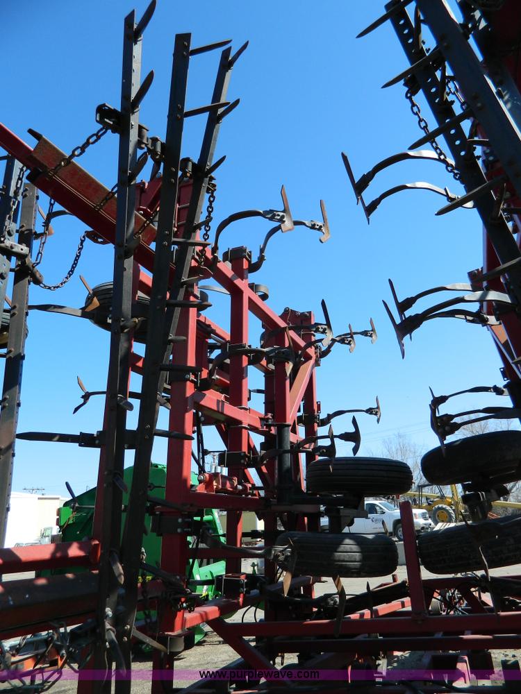 image for item G7771 1995 Kent Series V 46' field cultivator