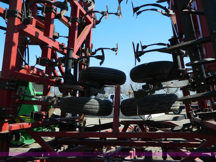 image for item G7771 1995 Kent Series V 46' field cultivator