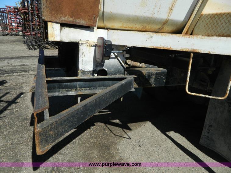 image for item G7772 1985 Chevrolet C60 feed truck