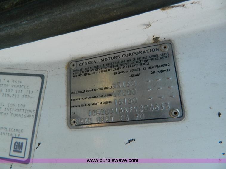 image for item G7772 1985 Chevrolet C60 feed truck