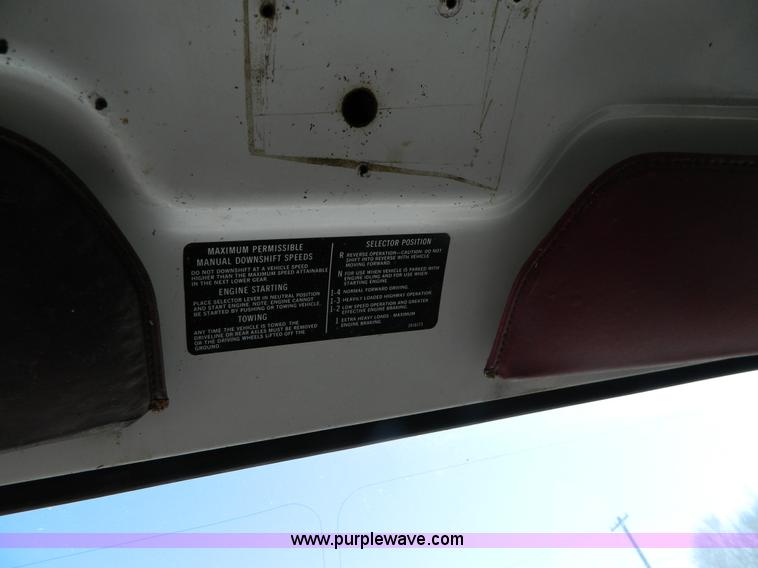 image for item G7772 1985 Chevrolet C60 feed truck