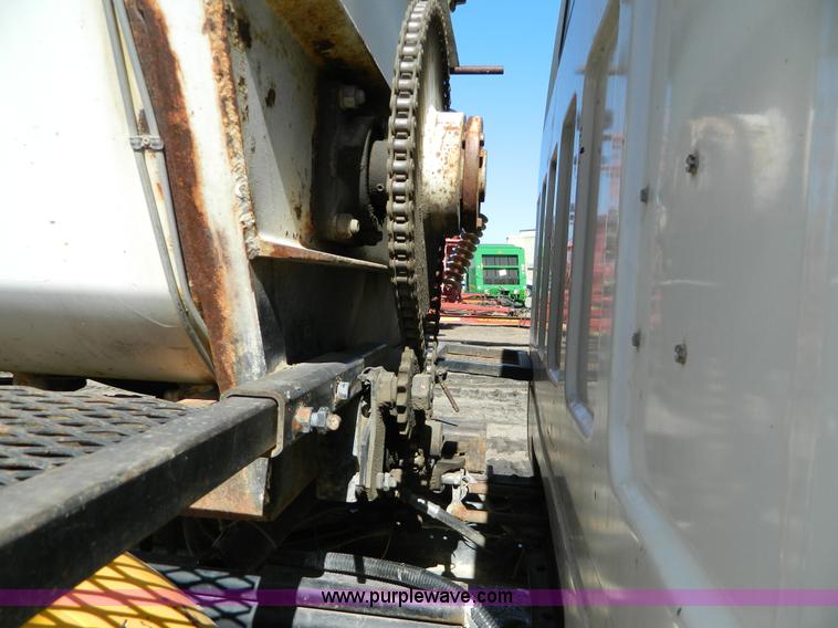 image for item G7772 1985 Chevrolet C60 feed truck