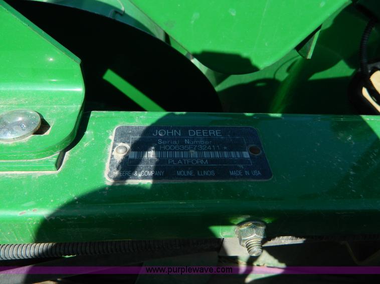 image for item G7776 2009 John Deere 635F flex header