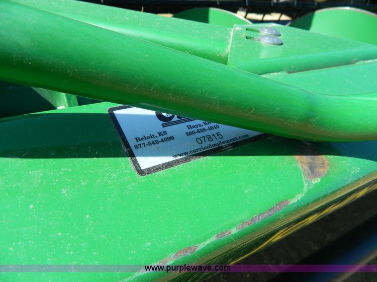 image for item G7776 2009 John Deere 635F flex header