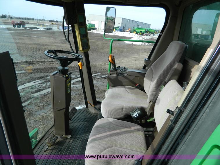 image for item G7780 2004 John Deere 9760 STS combine