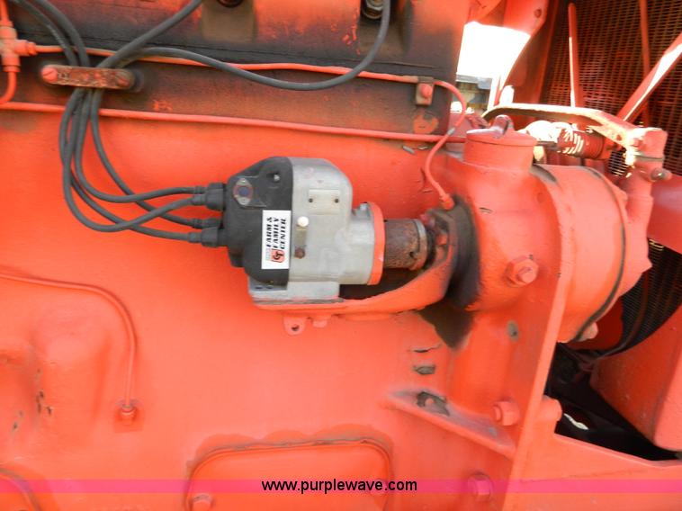 image for item S9246 1948 Case LA tractor