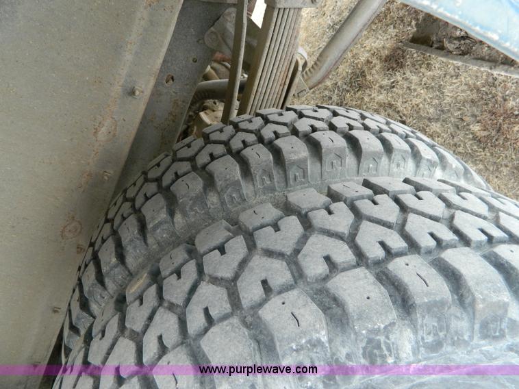 image for item W9123 1979 GMC Sierra 3500 Classic Camper Special pickup truck