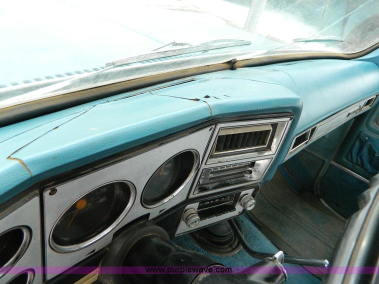 image for item W9123 1979 GMC Sierra 3500 Classic Camper Special pickup truck