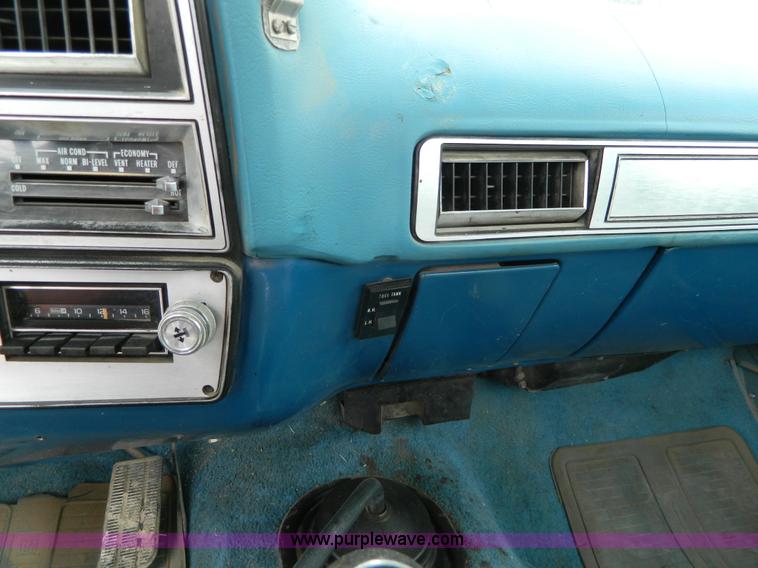 image for item W9123 1979 GMC Sierra 3500 Classic Camper Special pickup truck