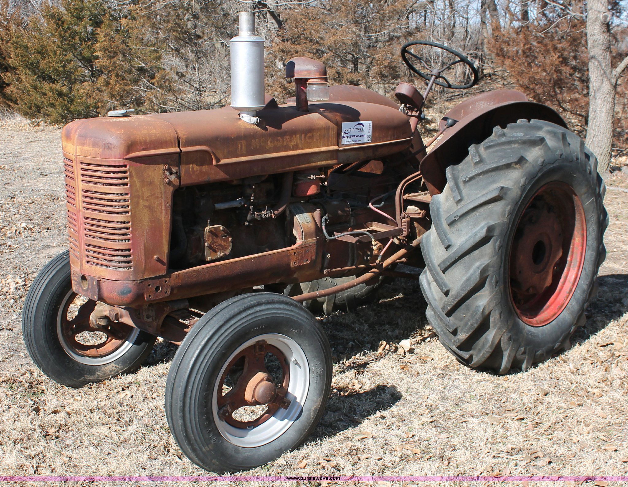 1950 International Harvester McCormickDeering W4 tractor in Buhler, KS Item E2586 sold