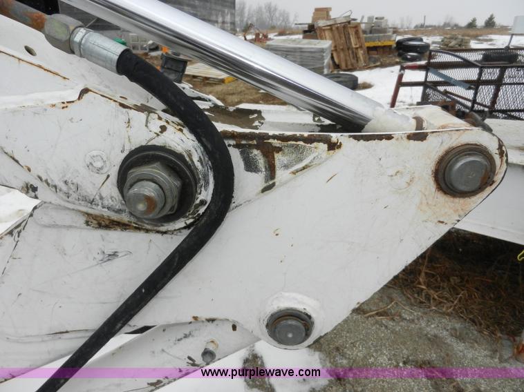 image for item A3929 Bobcat X325 compact excavator