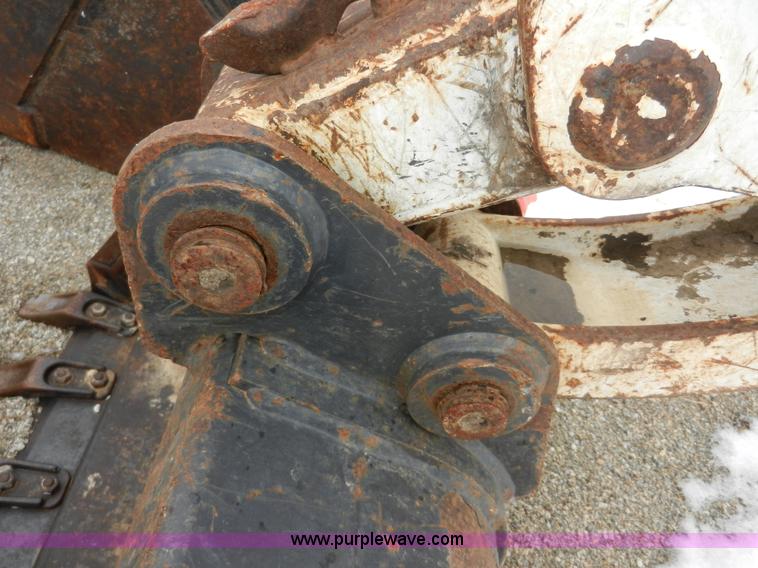 image for item A3929 Bobcat X325 compact excavator