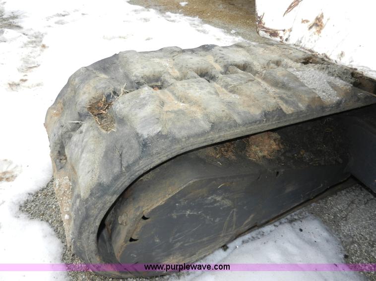 image for item A3929 Bobcat X325 compact excavator