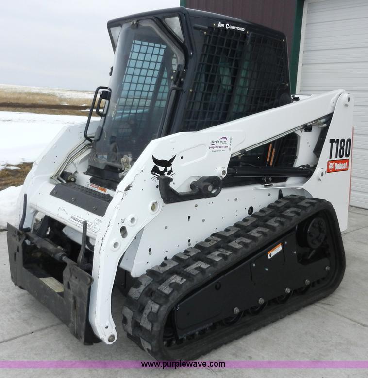 image for item A3953 2008 Bobcat T180  compact skid steer