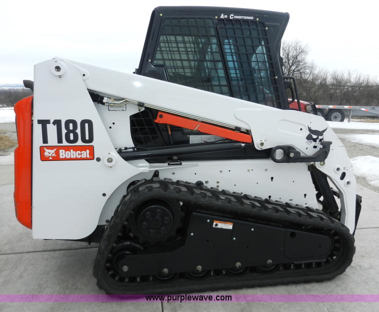 image for item A3953 2008 Bobcat T180  compact skid steer