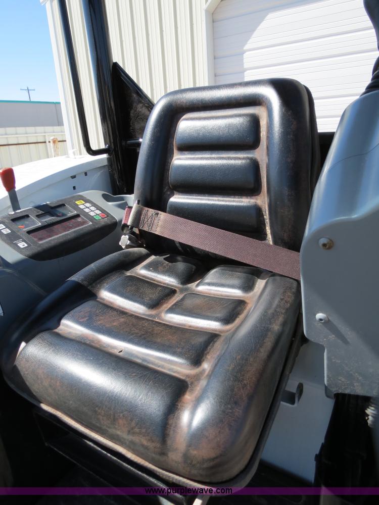 image for item B4657 2007 Bobcat 325 compact excavator