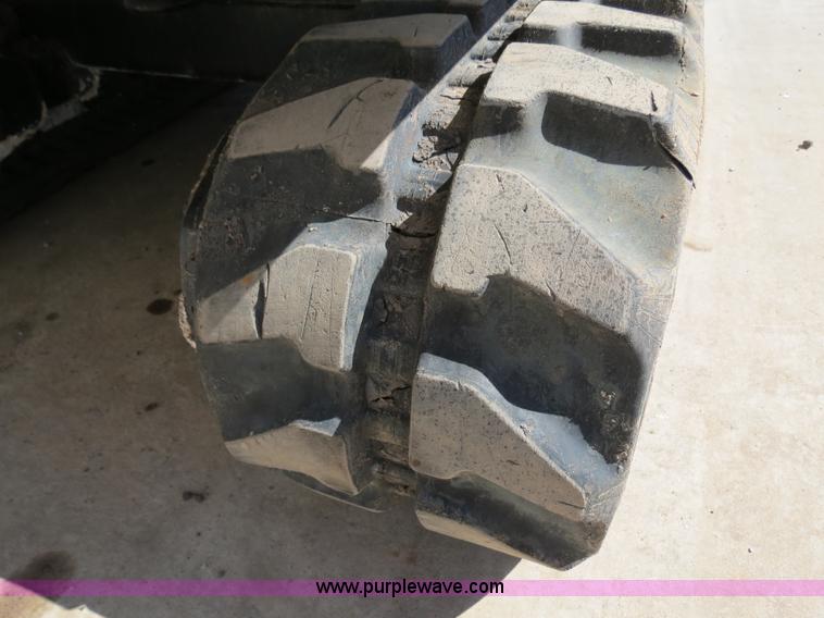 image for item B4657 2007 Bobcat 325 compact excavator