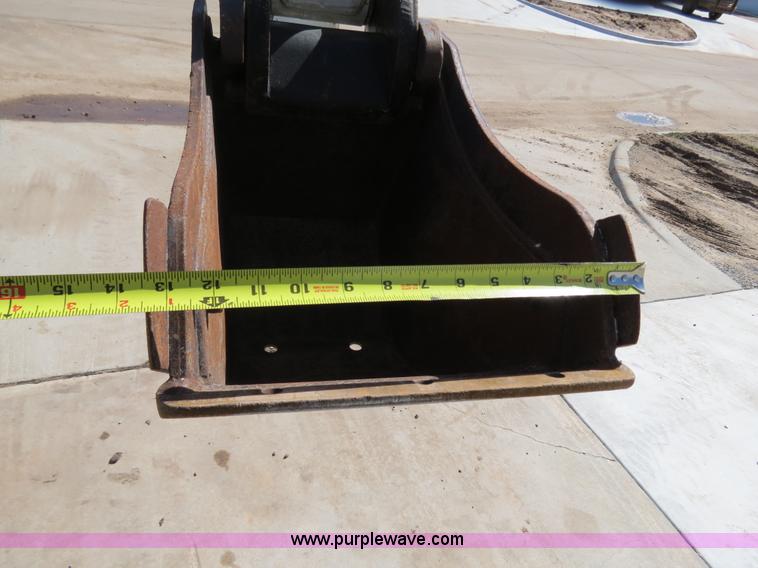 image for item B4657 2007 Bobcat 325 compact excavator