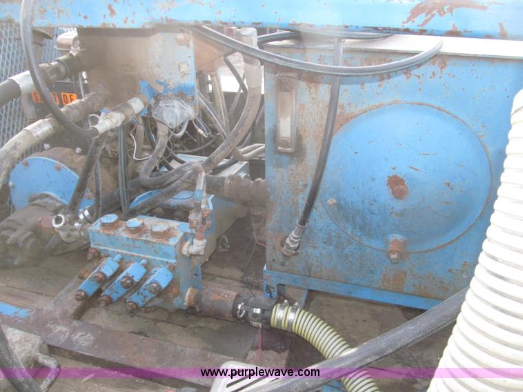 image for item B5391 1991 Straightline Directline DL805 directional trenchless drilling system