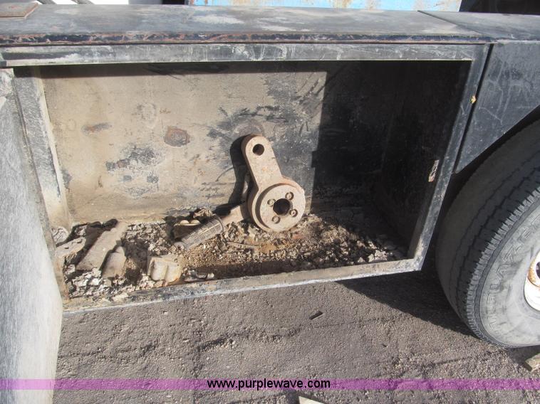 image for item B5391 1991 Straightline Directline DL805 directional trenchless drilling system