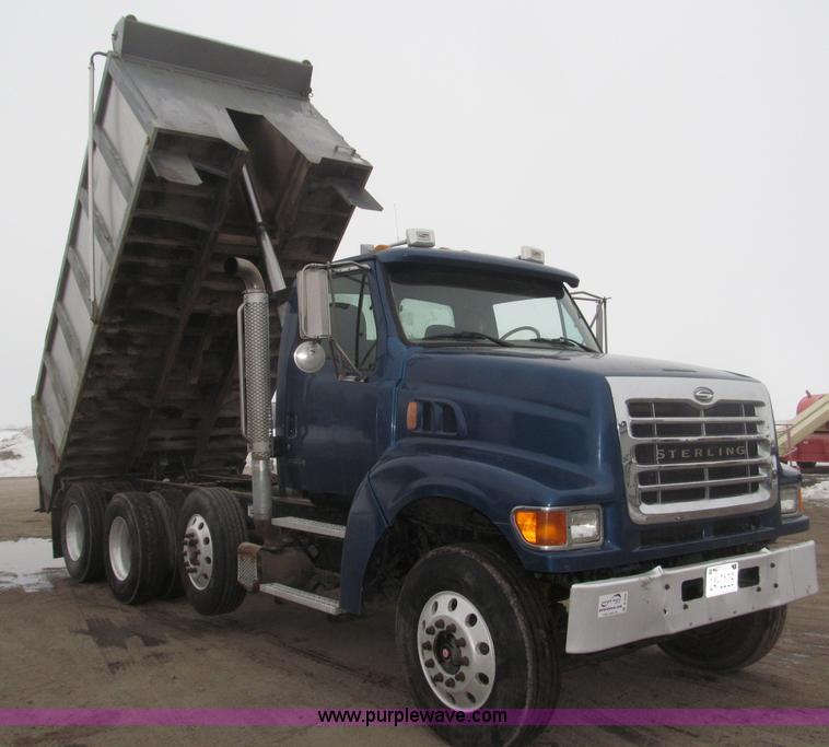 image for item B5408 2001 Sterling LT8500 triple axle dump truck