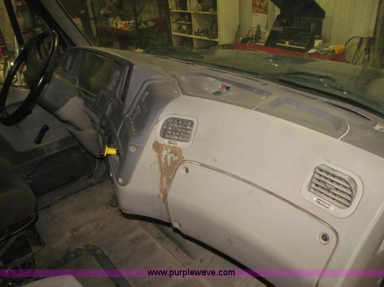 image for item B5408 2001 Sterling LT8500 triple axle dump truck