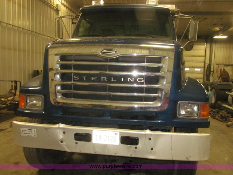 image for item B5408 2001 Sterling LT8500 triple axle dump truck