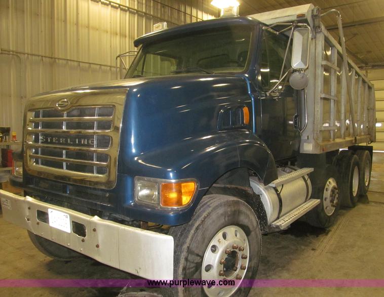 image for item B5408 2001 Sterling LT8500 triple axle dump truck