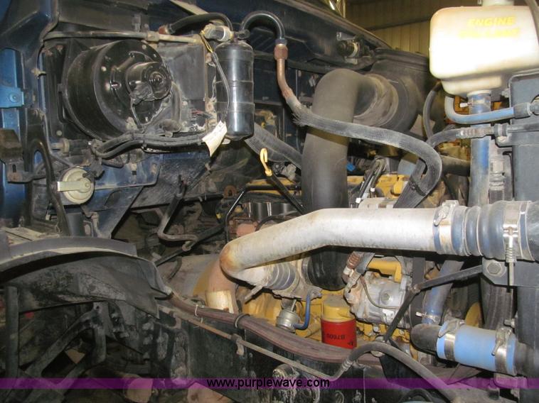 image for item B5408 2001 Sterling LT8500 triple axle dump truck