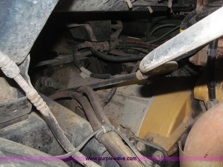 image for item B5408 2001 Sterling LT8500 triple axle dump truck