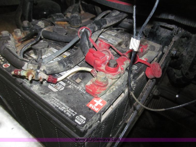 image for item B5408 2001 Sterling LT8500 triple axle dump truck