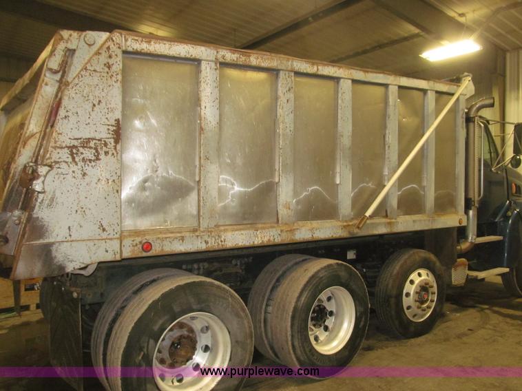 image for item B5408 2001 Sterling LT8500 triple axle dump truck