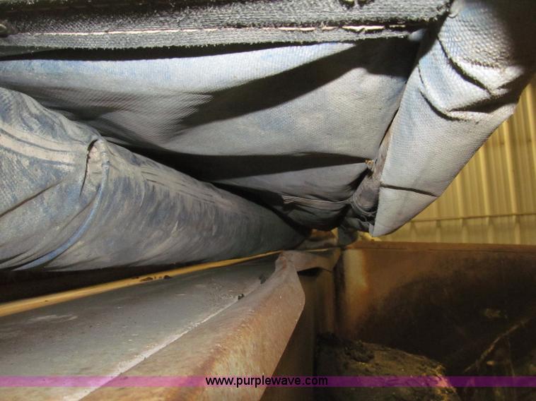 image for item B5408 2001 Sterling LT8500 triple axle dump truck