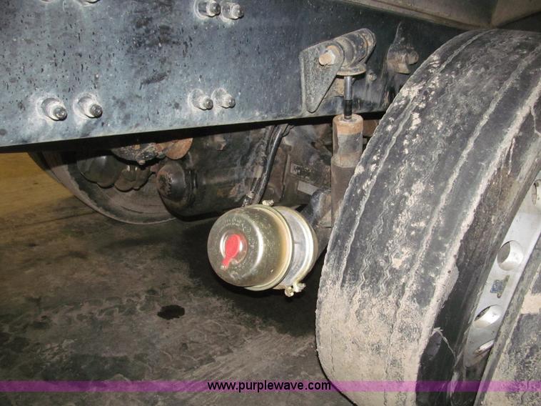 image for item B5408 2001 Sterling LT8500 triple axle dump truck