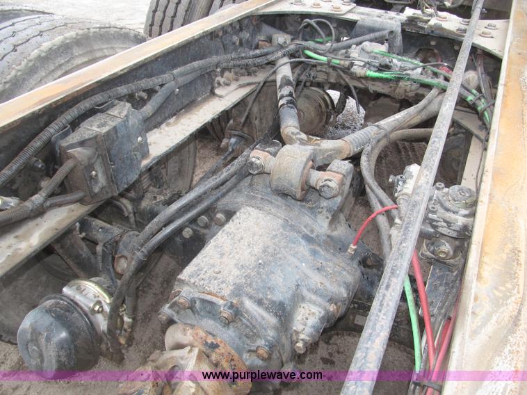 image for item B5408 2001 Sterling LT8500 triple axle dump truck