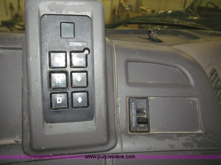 image for item B5409 2001 Sterling LT8500 triple axle dump truck