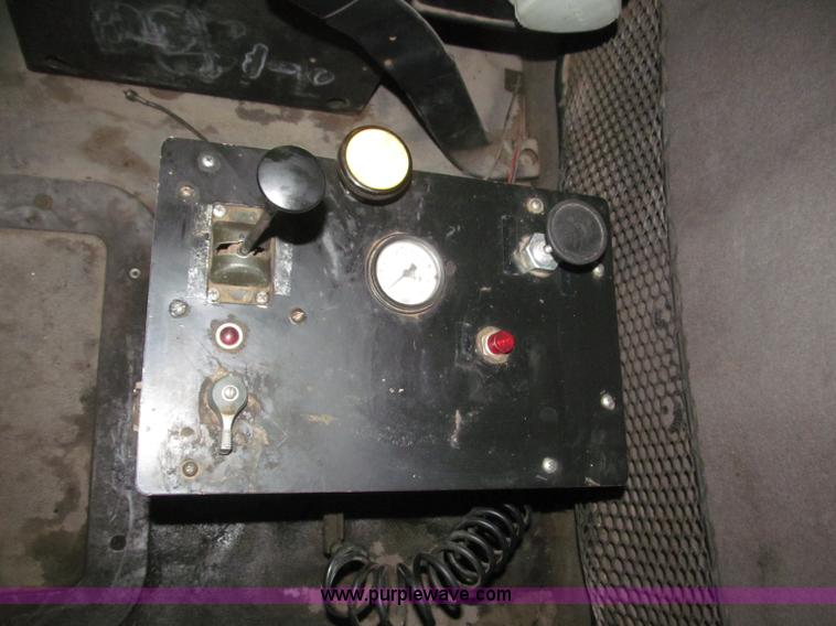 image for item B5409 2001 Sterling LT8500 triple axle dump truck