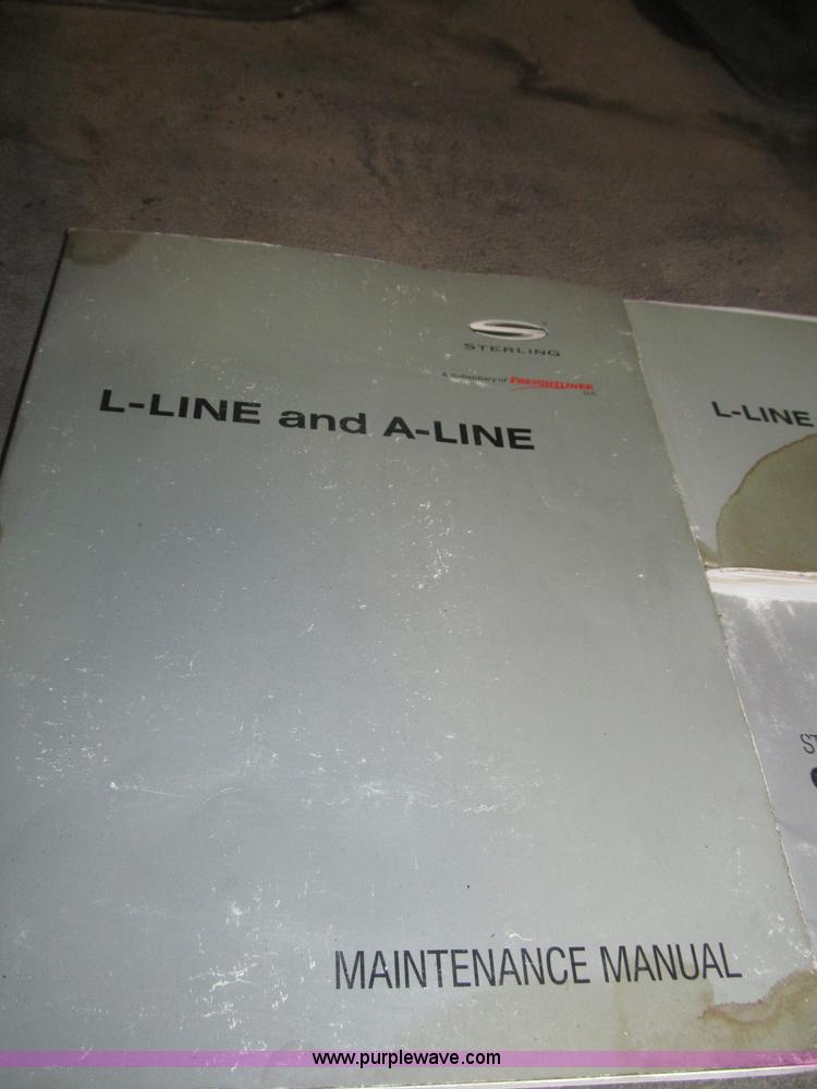 image for item B5409 2001 Sterling LT8500 triple axle dump truck