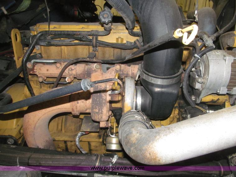 image for item B5409 2001 Sterling LT8500 triple axle dump truck