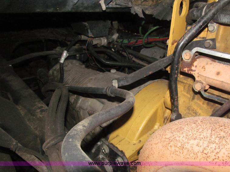 image for item B5409 2001 Sterling LT8500 triple axle dump truck