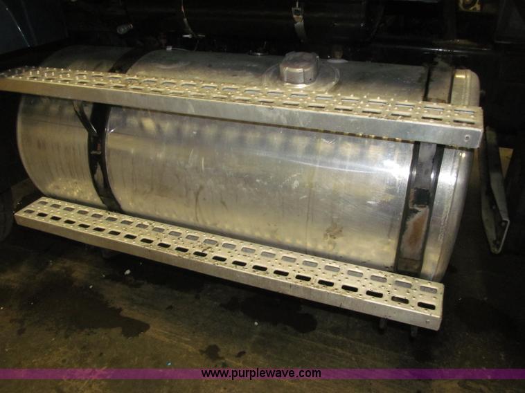 image for item B5409 2001 Sterling LT8500 triple axle dump truck