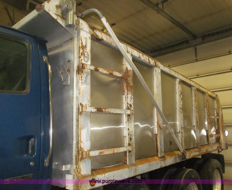 image for item B5409 2001 Sterling LT8500 triple axle dump truck