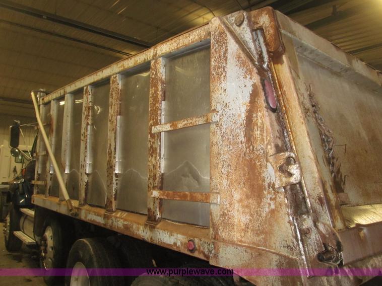 image for item B5409 2001 Sterling LT8500 triple axle dump truck