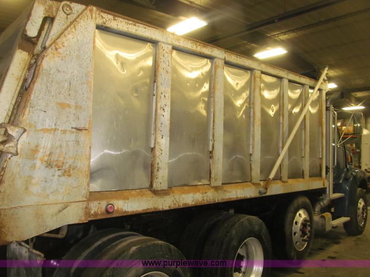 image for item B5409 2001 Sterling LT8500 triple axle dump truck