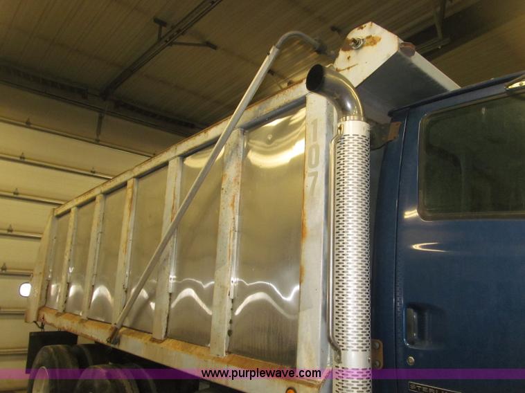 image for item B5409 2001 Sterling LT8500 triple axle dump truck