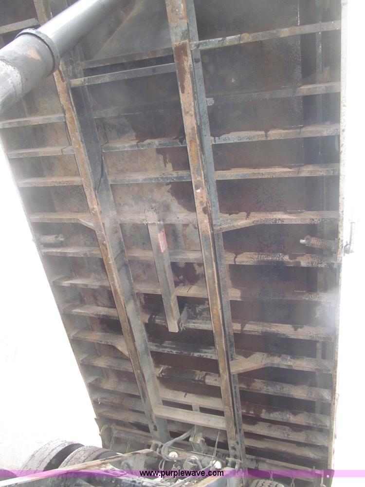 image for item B5409 2001 Sterling LT8500 triple axle dump truck