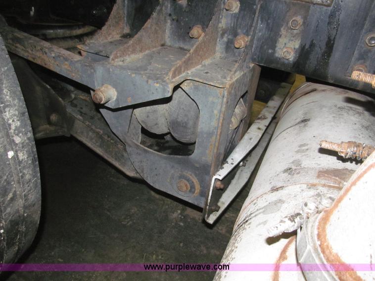 image for item B5409 2001 Sterling LT8500 triple axle dump truck