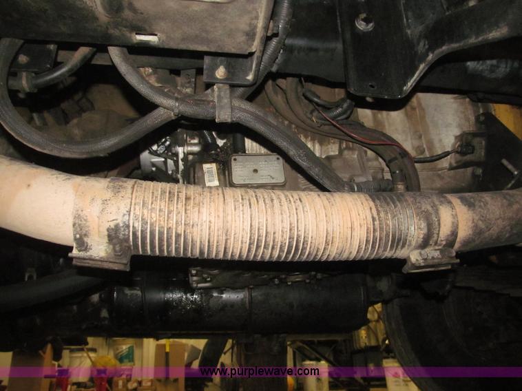 image for item B5409 2001 Sterling LT8500 triple axle dump truck