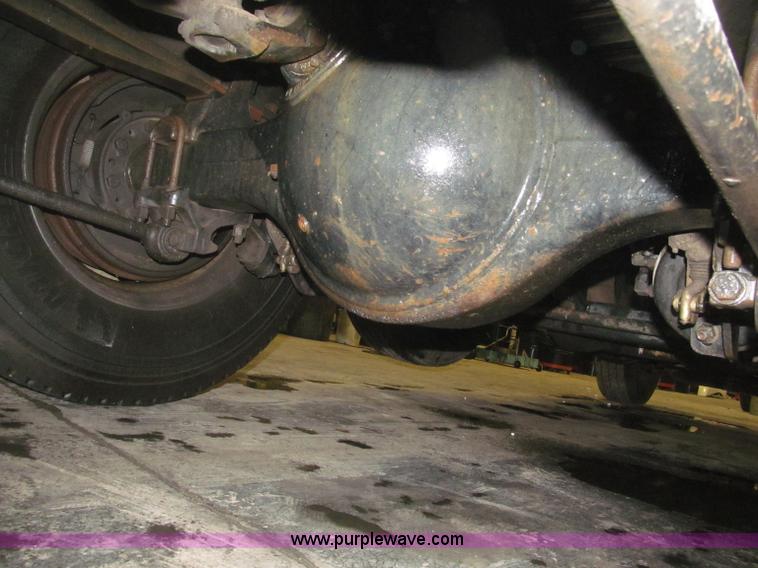 image for item B5409 2001 Sterling LT8500 triple axle dump truck